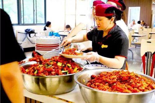大学食堂原视频吃瓜,揭秘校园美食背后的故事
