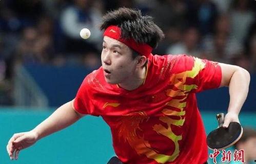 众人吃瓜王楚钦视频,众人围观笑翻天