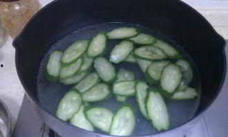 扶手瓜能烧肉吃吗视频,美味与营养的完美结合