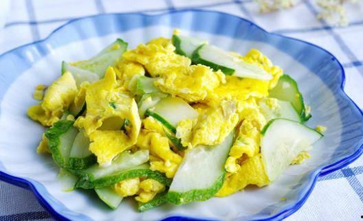 吃瓜少女爱吃菜视频,吃瓜少女与蔬菜的美食之旅