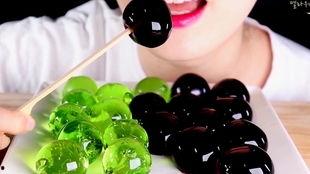 巨峰镇吃瓜视频,揭秘乡村夏日生活趣味瞬间